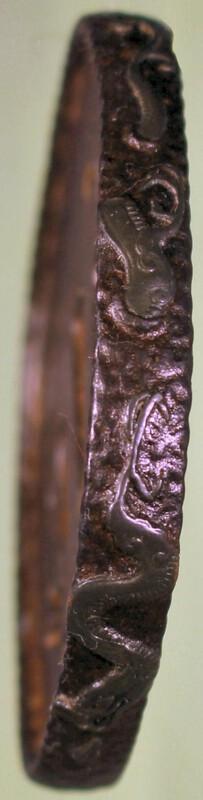 post-2100-0-55370800-1544886380_thumb.jpg