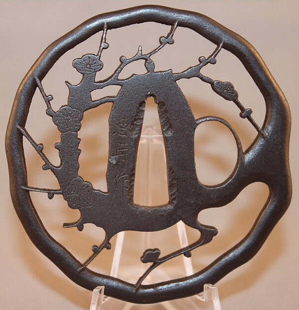 Akasaka Tadatoki V tsuba - mei.jpg