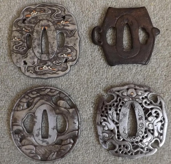 reverse tsuba.jpg