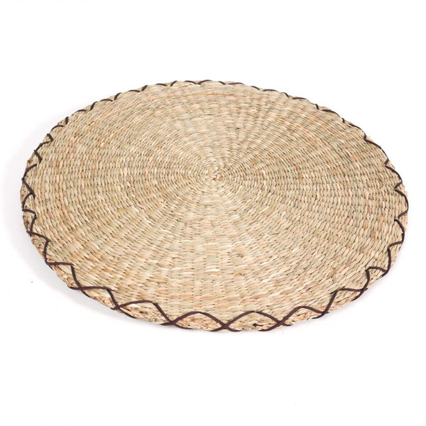 round-straw-cushion-zabuton-o44-x-25-cm.thumb.jpg.9a74a4dfbdcf7ae6b053e0f6c736f44b.jpg