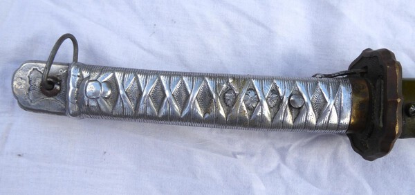 stara-ostra-katana-celkova-delka-vcetne-pochvy-96-5-cm-znacena-239845737.jpeg